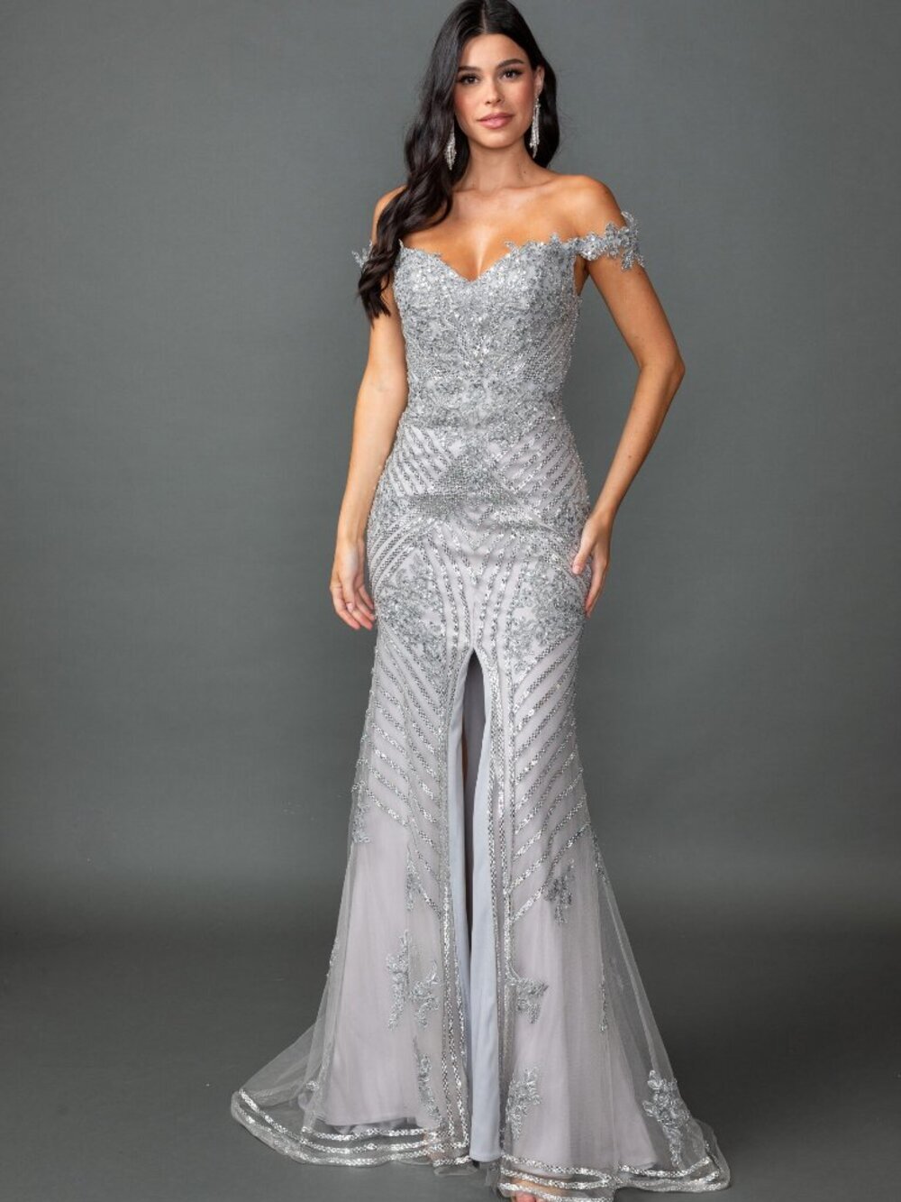 NEW SILVER Evening Gown Floor Length Formal Elegant Stunning 4600